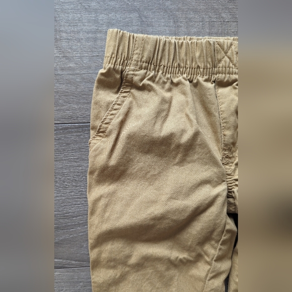 Carter's Khaki Pant 2T - Picture 2 of 4